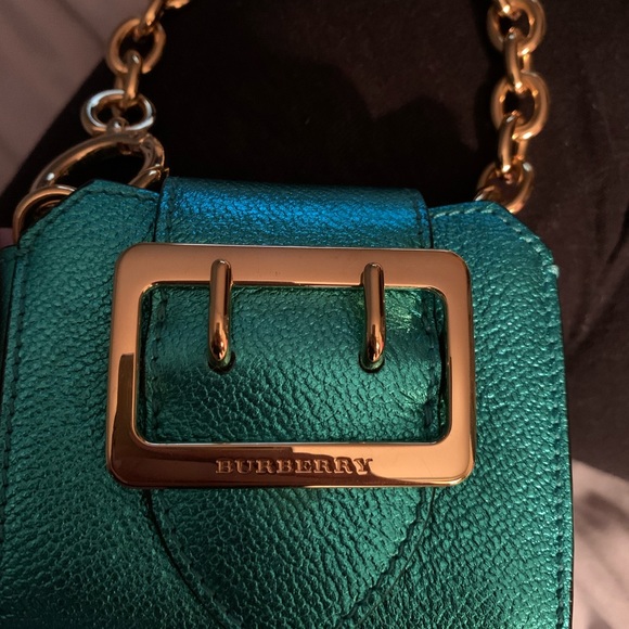 SOLD!!!! Mini Burberry Bag/Clutch - Picture 9 of 10
